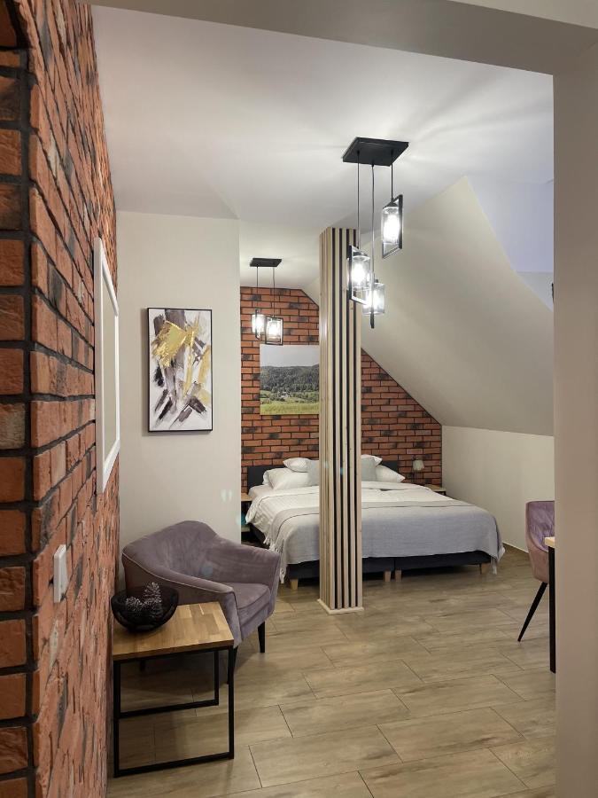 Dwor Bysina Villa Myslenice Bagian luar foto